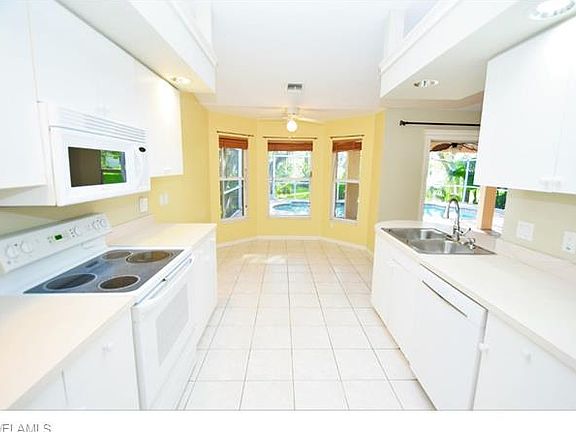 5th image of 7402 Dana Lin Cir