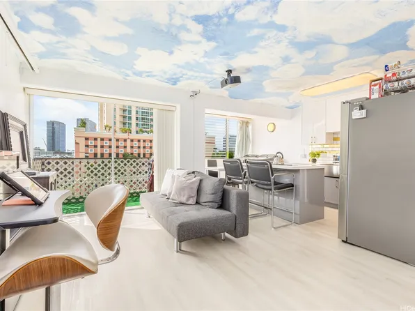 818 S King St APT 707, Honolulu, HI 96813