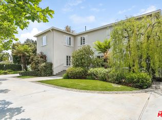 219 Homewood Rd, Los Angeles, CA 90049