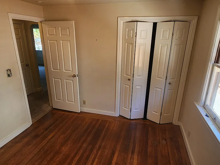 85 Hillview Ave — Photo 15