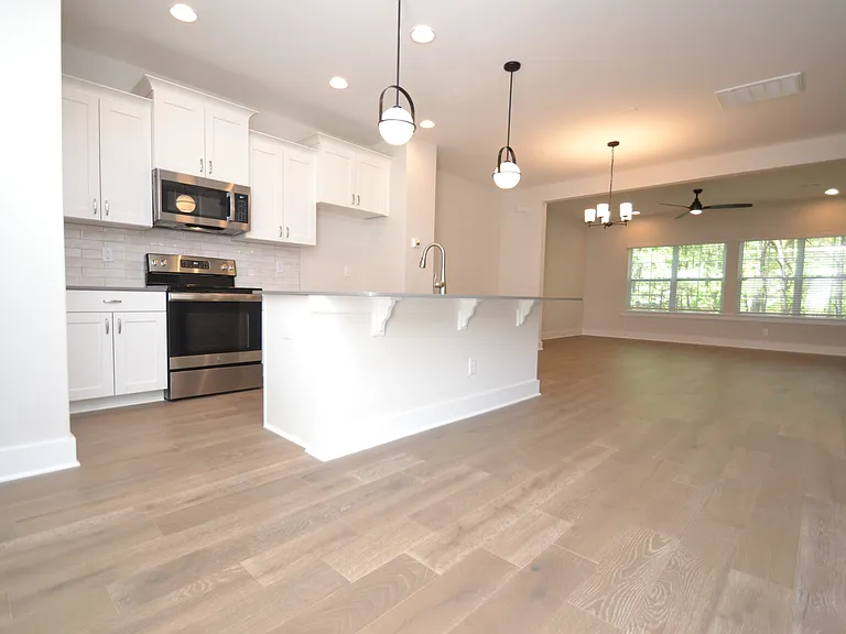 8535 Marvino Ln — Photo 12