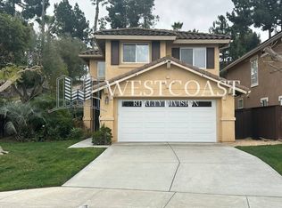 820 Silver Dr, Vista, CA 92083