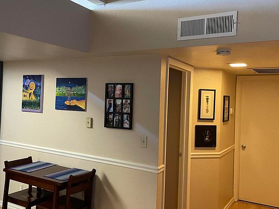 5th image of 1432 W EMERALD Avenue #626