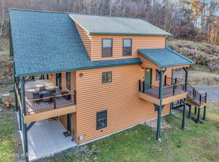 1702 State Route 374, Nicholson, PA 18446