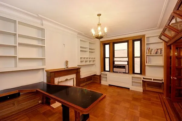 Sold by Nest Seekers International | media 7
