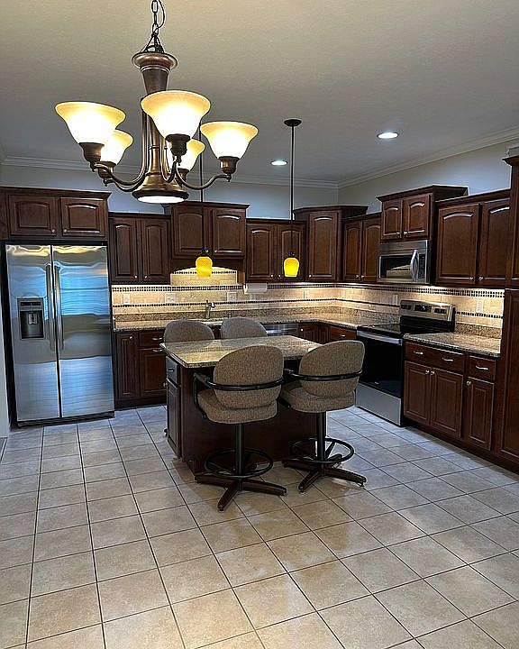 1st image of 8916 Covenant Ct