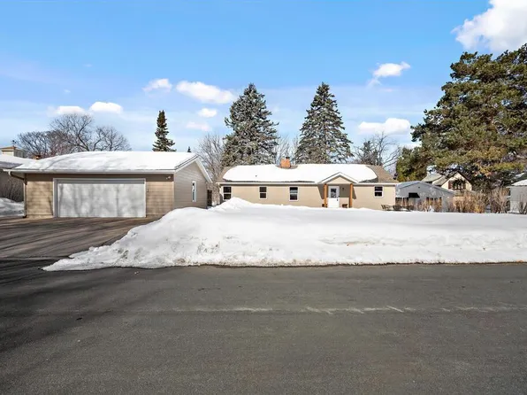 2180 Centerview Ln, Mound, MN 55364