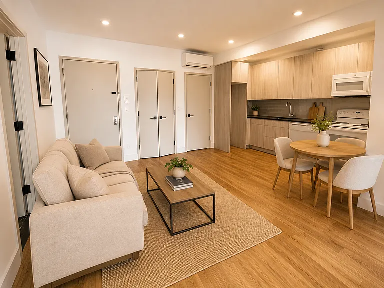1066 Putnam Ave #4B — Photo 2