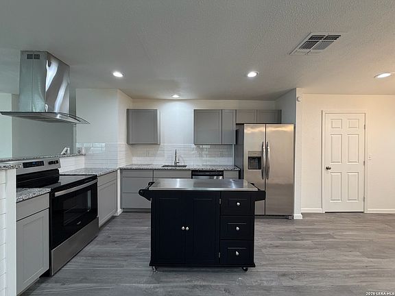 5th image of 9427 Valley Ridge