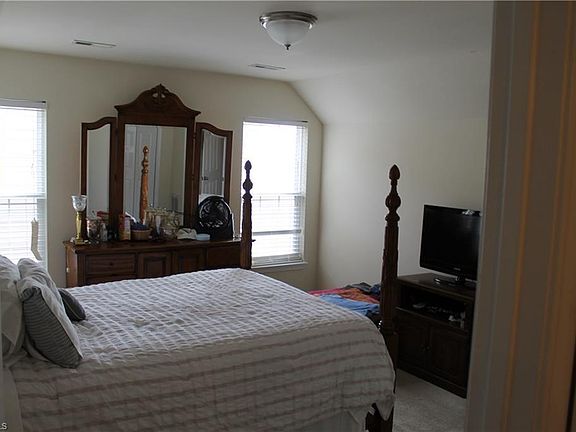4th image of 1152 Waterlyn Dr