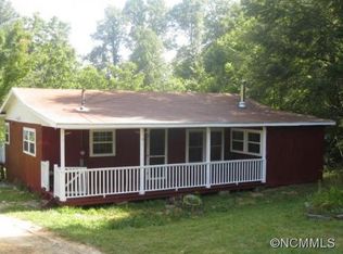 110 Gw Whitmire Rd, Rosman, NC 28772