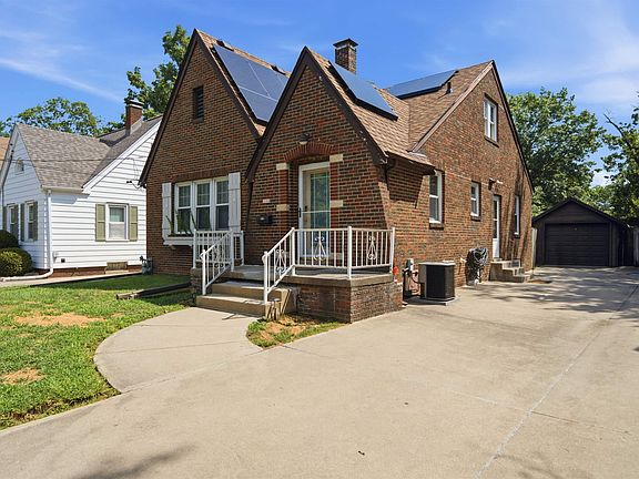 2nd image of 3504 N Peoria Ave