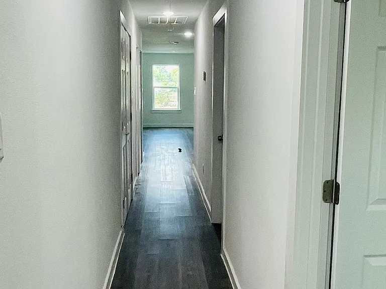 8416 Sandra St #B — Photo 12