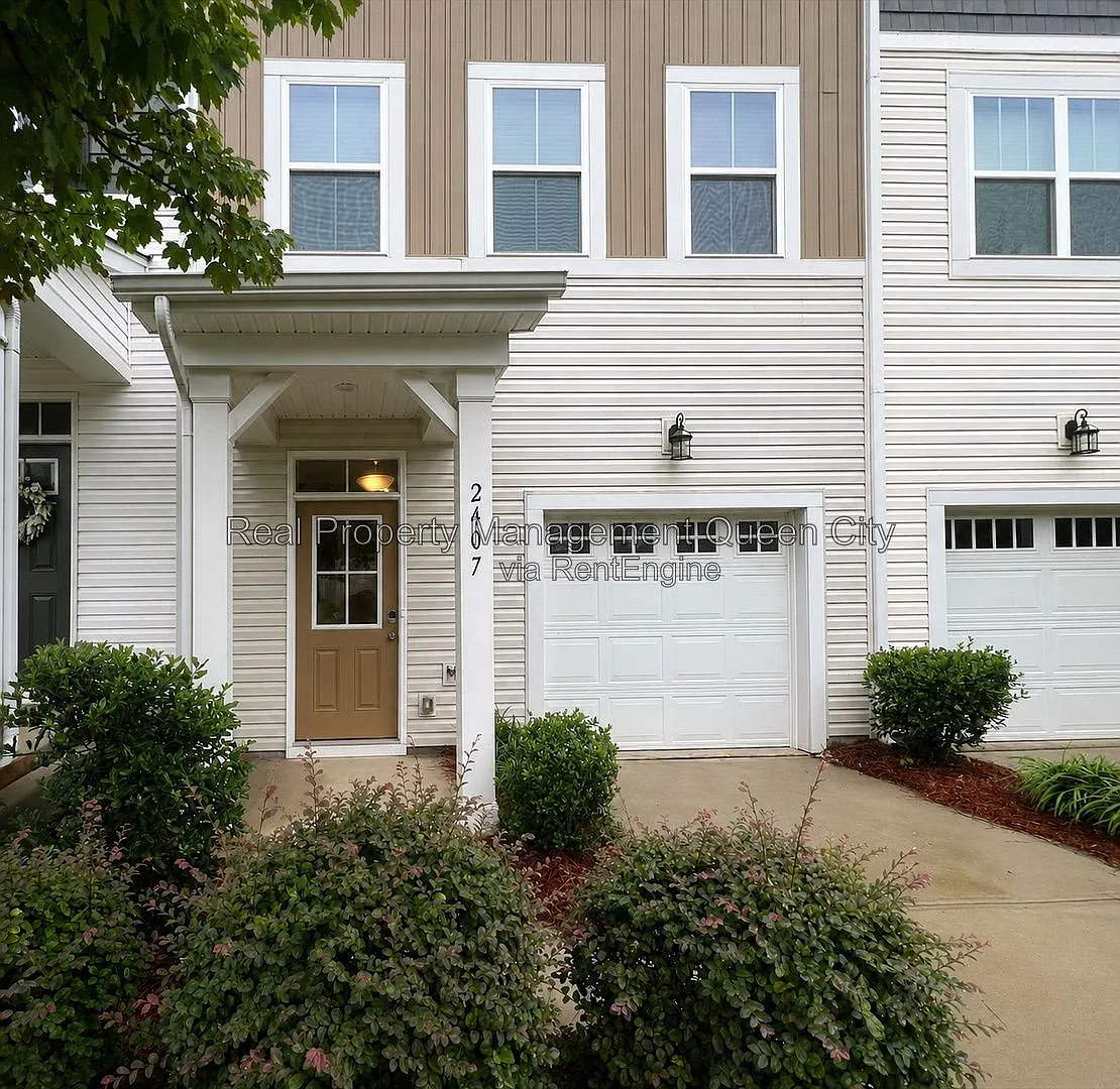 4 bed, 3.5 bath, 1796 sqft, $2,125 — Photo 1