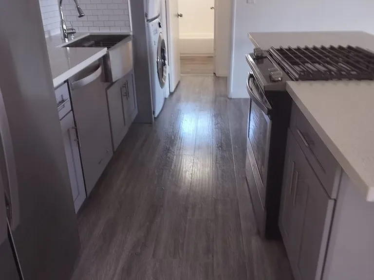 422 Almond Ave #3 — Photo 5