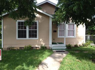 2905 Lipscomb St, Houston, TX 77023