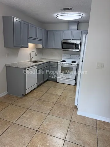 9980 Bowman Ave Photo 1