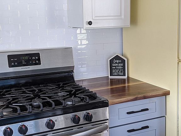 New stove retails $750!