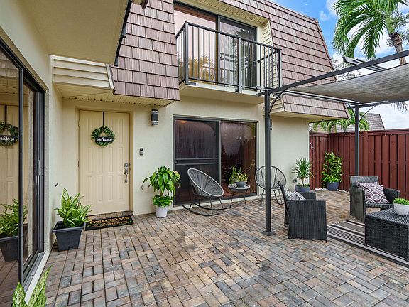 3rd image of 2506 SW 15th Street
