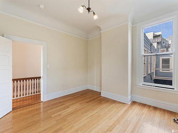 5th image of 2078 Bush St