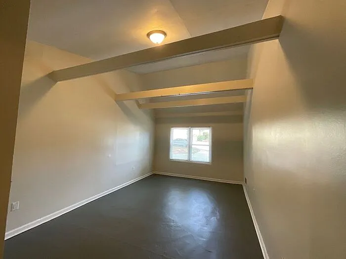 3011 Horse Shoe Dr — Photo 9
