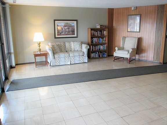 3rd image of 2000 Saint Regis Dr APT 7K