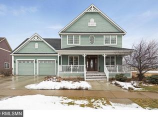 11716 E Laketowne Dr, Albertville, MN 55301
