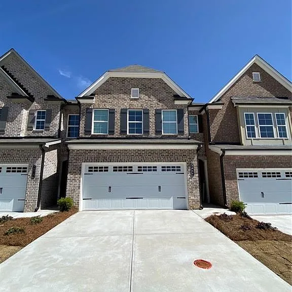 2615 Morgan Place Dr — Photo 1