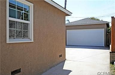 5th image of 4490 W 129th St