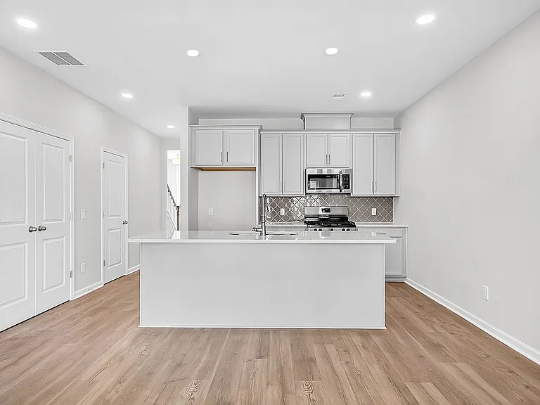 482 Green Fern Dr — Photo 10