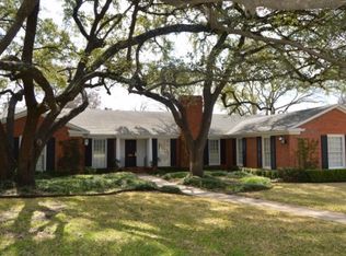 5028 Ridgeview Dr, Waco, TX 76710