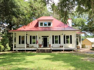 871 Squirrel Rd, Defuniak Springs, FL 32433