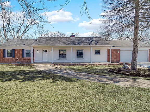 2nd image of 815 Brookwood Dr