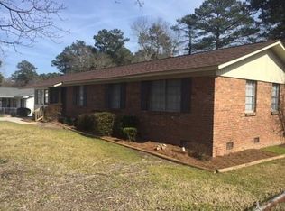 2138 Woodfield Dr, Columbia, SC 29223
