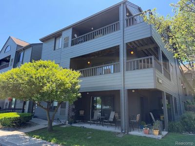 2445 Riverside Dr APT 206, Trenton, MI, 48183
