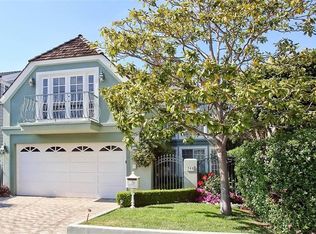 705 29th St, Manhattan Beach, CA 90266
