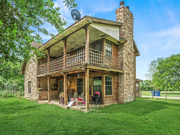 Listing photo 4