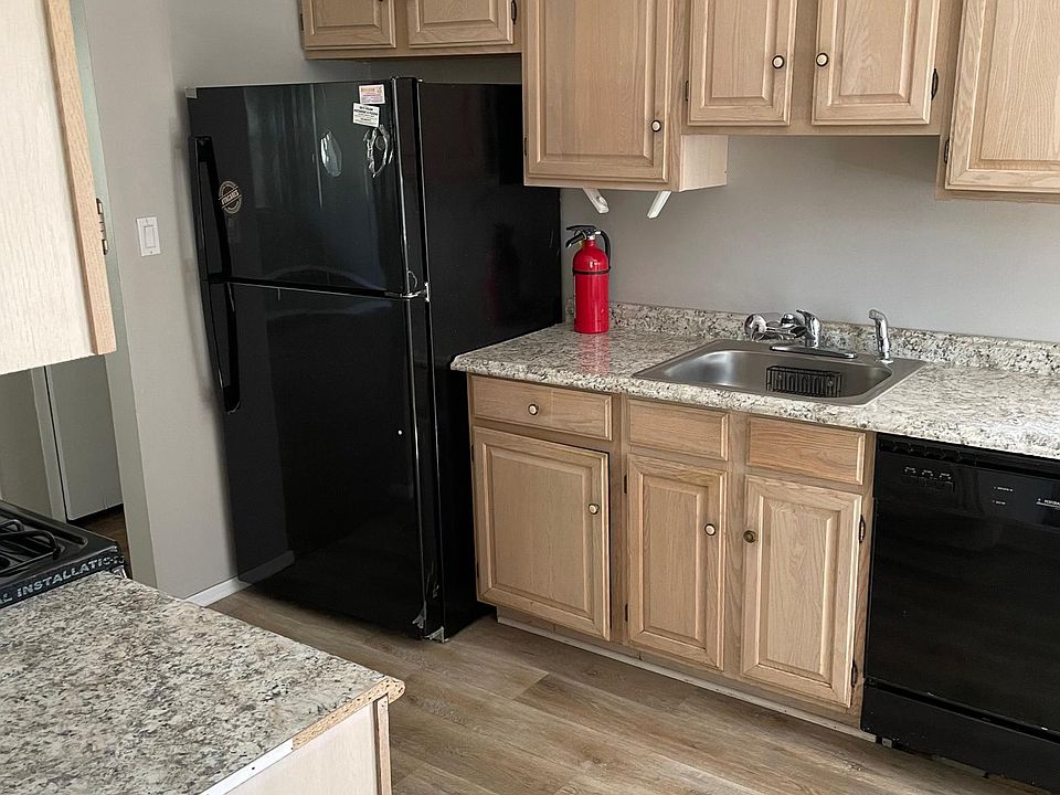 1st image of 1455 Randolph St