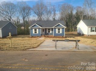 152 Hinton St, Chester, SC 29706