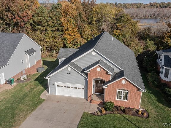 4th image of 305 Kennon Pointe Dr