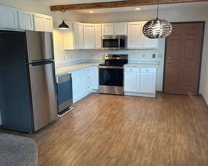 2806 Willow Dr #1 — Photo 1