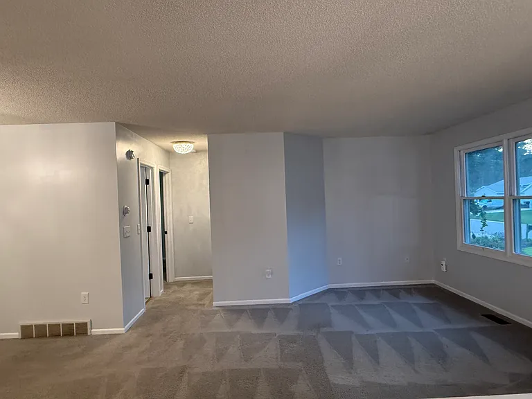 112 Timberwood Ct — Photo 11