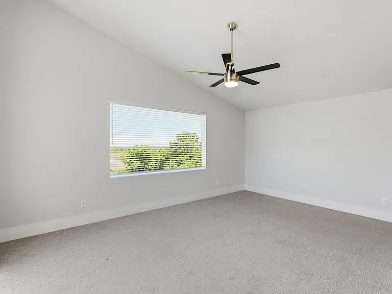 426 Patterson St — Photo 20