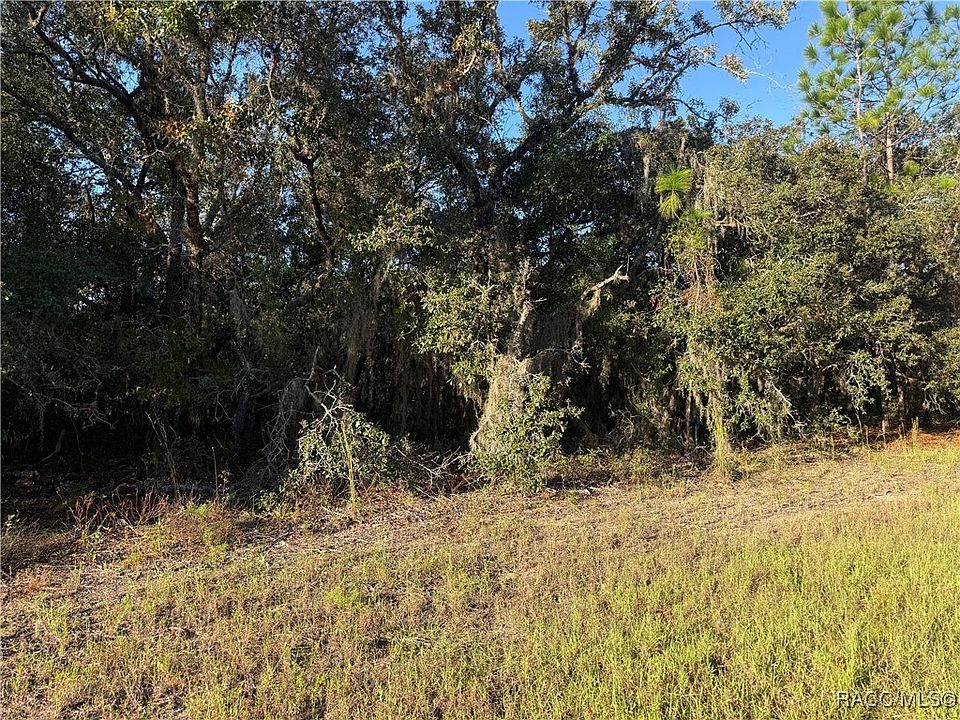 1st image of 3238 N Sheriff Dr