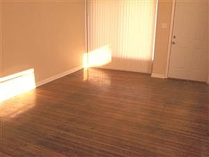1st image of 4816 Hillside Ave