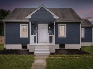 316 E Riverside Dr, Salem, VA 24153