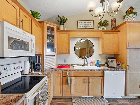 5th image of 1709 N HUME AVENUE