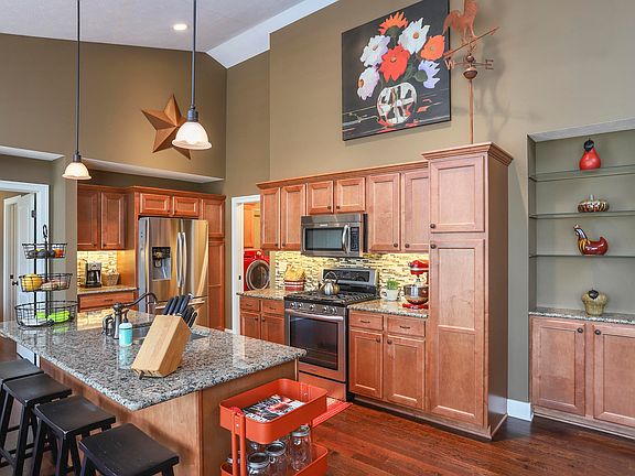 4th image of this home