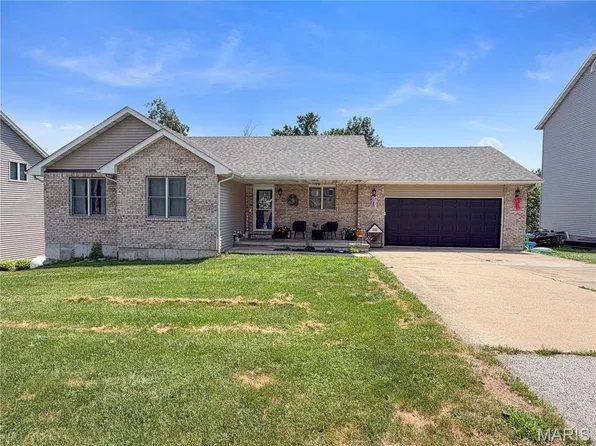 56511 Janapas Trl, Hannibal, MO 63401