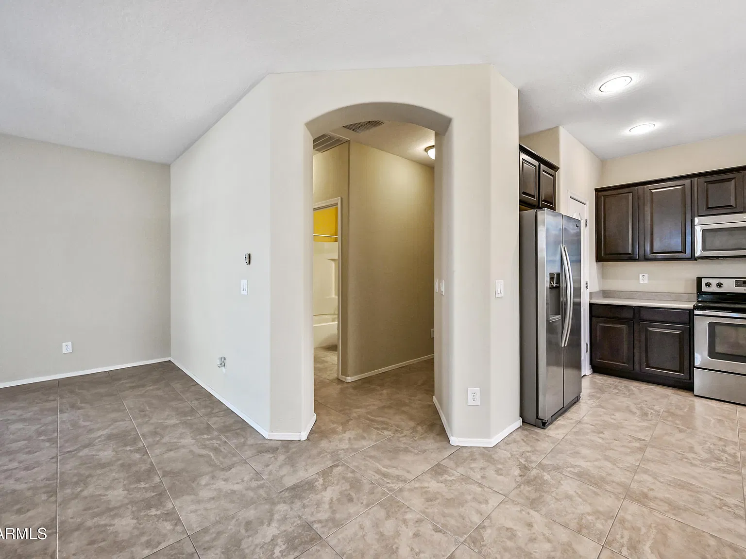 3 bed, 2.0 bath, $2,050 — Photo 3